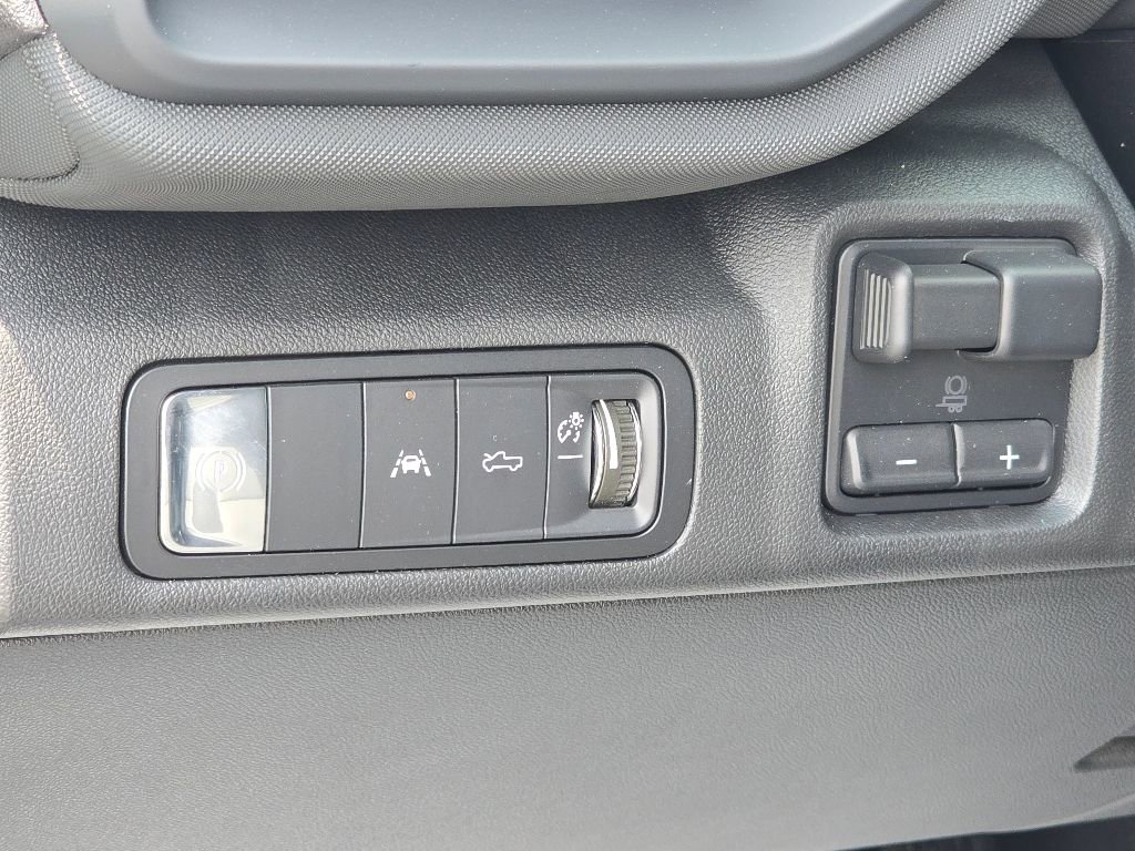 New 2026 Chevrolet Silverado EV LT image 8