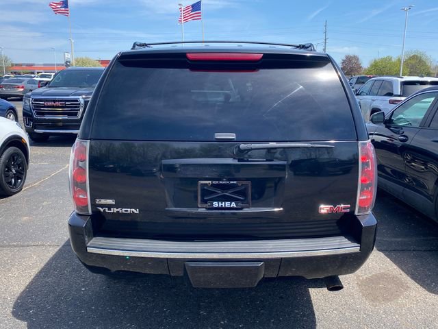 Used 2012 GMC Yukon Denali AWD/4WD image 13