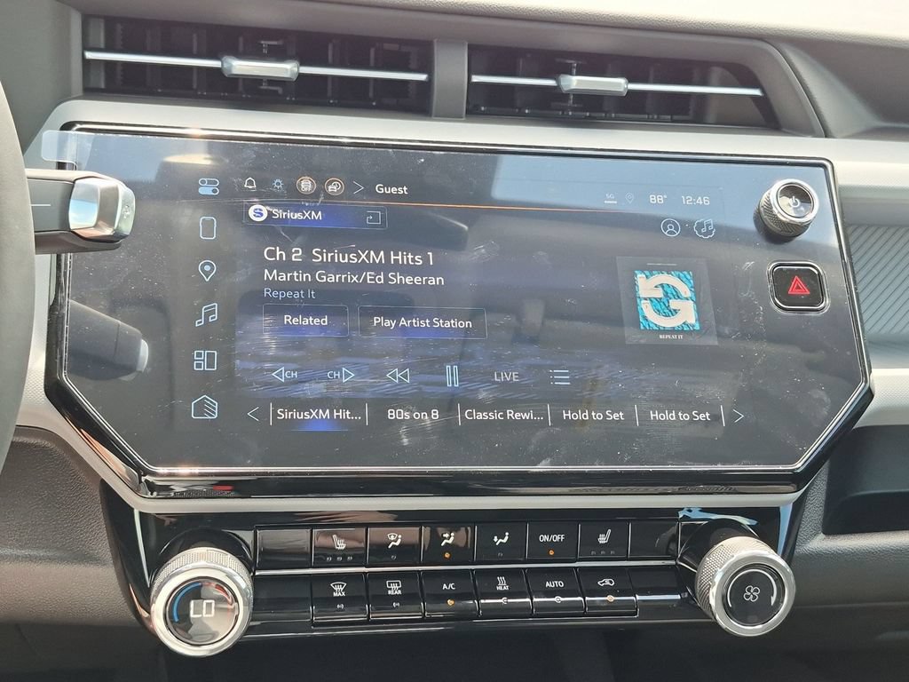 New 2027 Chevrolet Bolt LT w/ Comfort Package FWD image 22