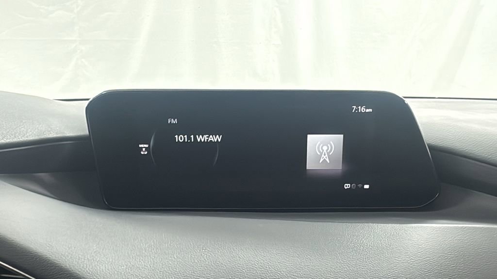 Used 2022 MAZDA MAZDA3 s image 22