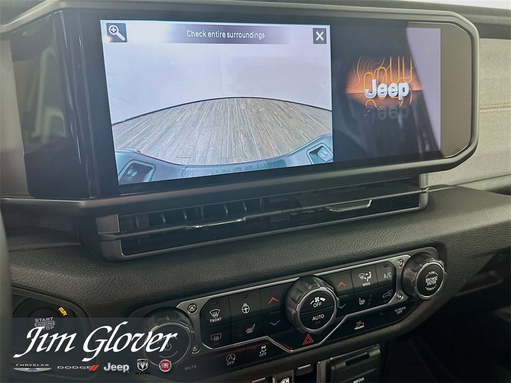 New 2025 Jeep Gladiator Sport image 34