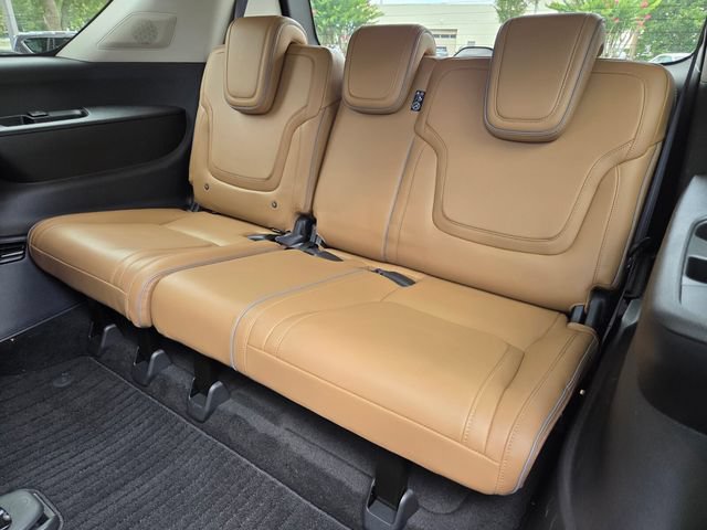 Certified 2026 INFINITI QX80 Luxe w/ Cargo Package AWD/4WD image 14