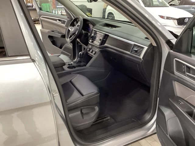 Used 2023 Volkswagen Atlas SE AWD/4WD image 10