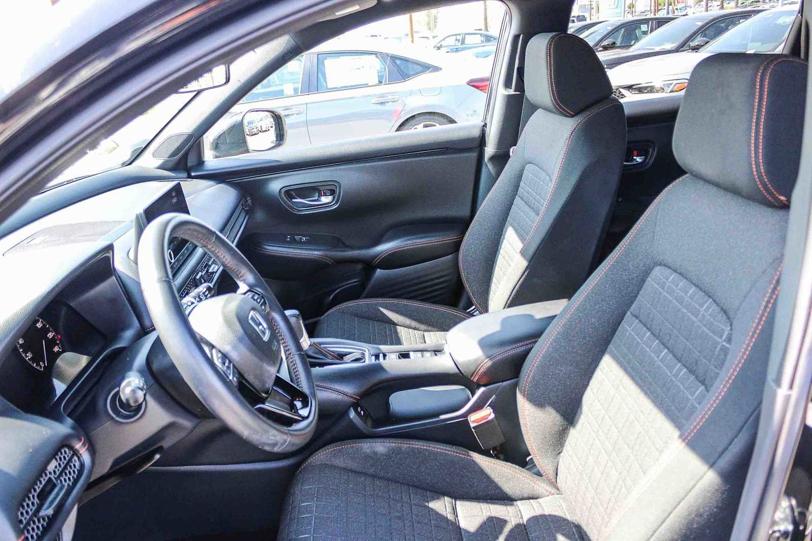 Certified 2025 Honda HR-V Sport image 16