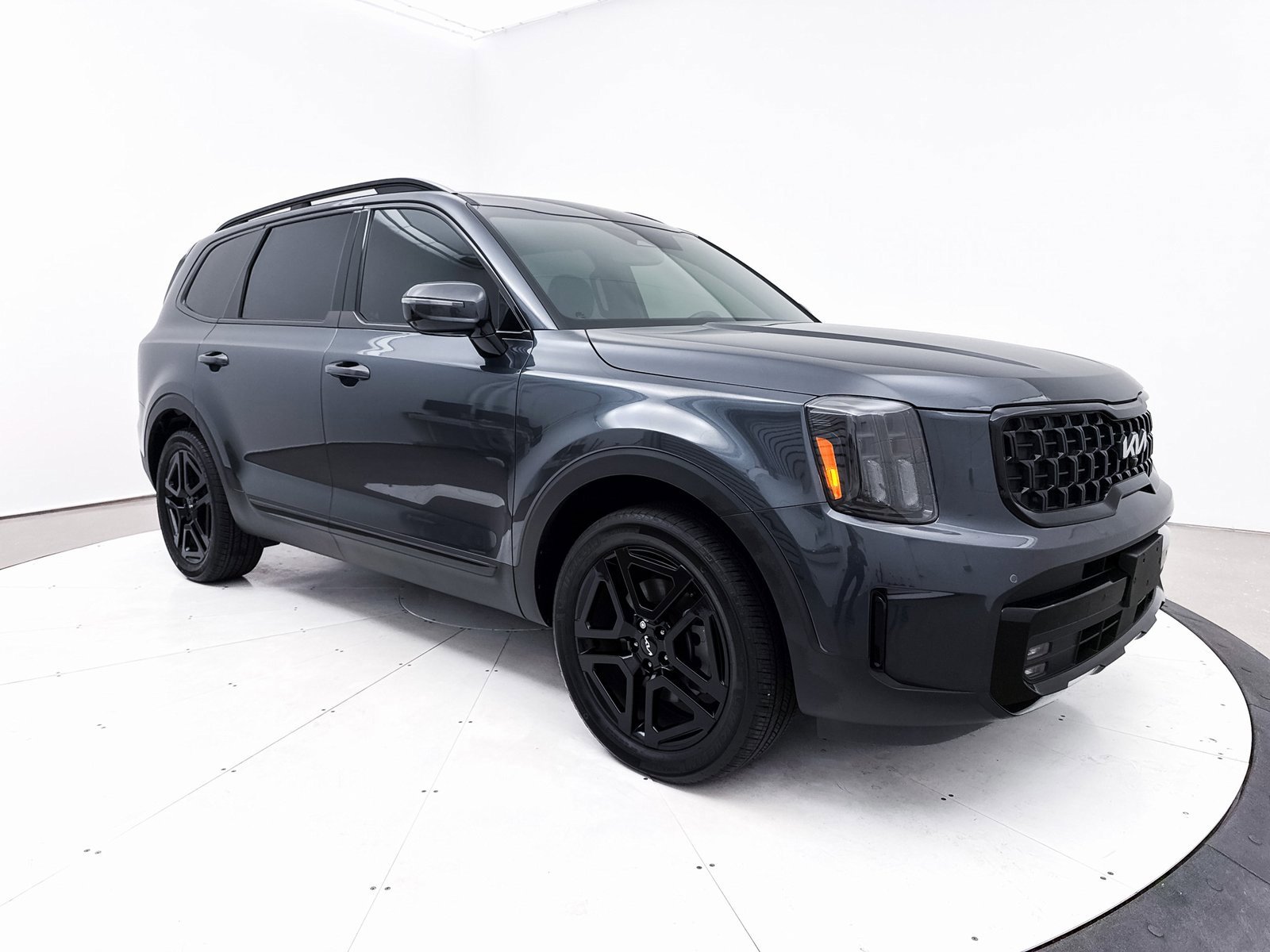 Used 2024 Kia Telluride SX X-Line image 16