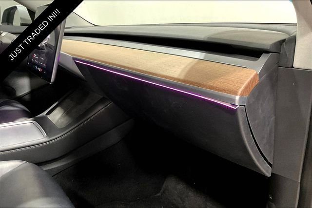 Used 2023 Tesla Model 3 Standard Range image 14