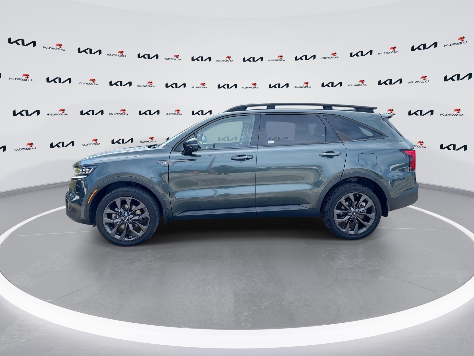 Certified 2023 Kia Sorento SX Prestige AWD/4WD image 5