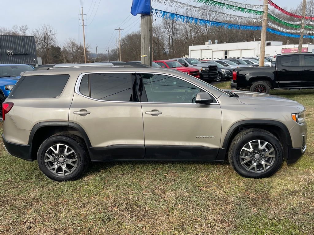 Used 2023 GMC Acadia SLE w/ Driver Convenience Package image 8