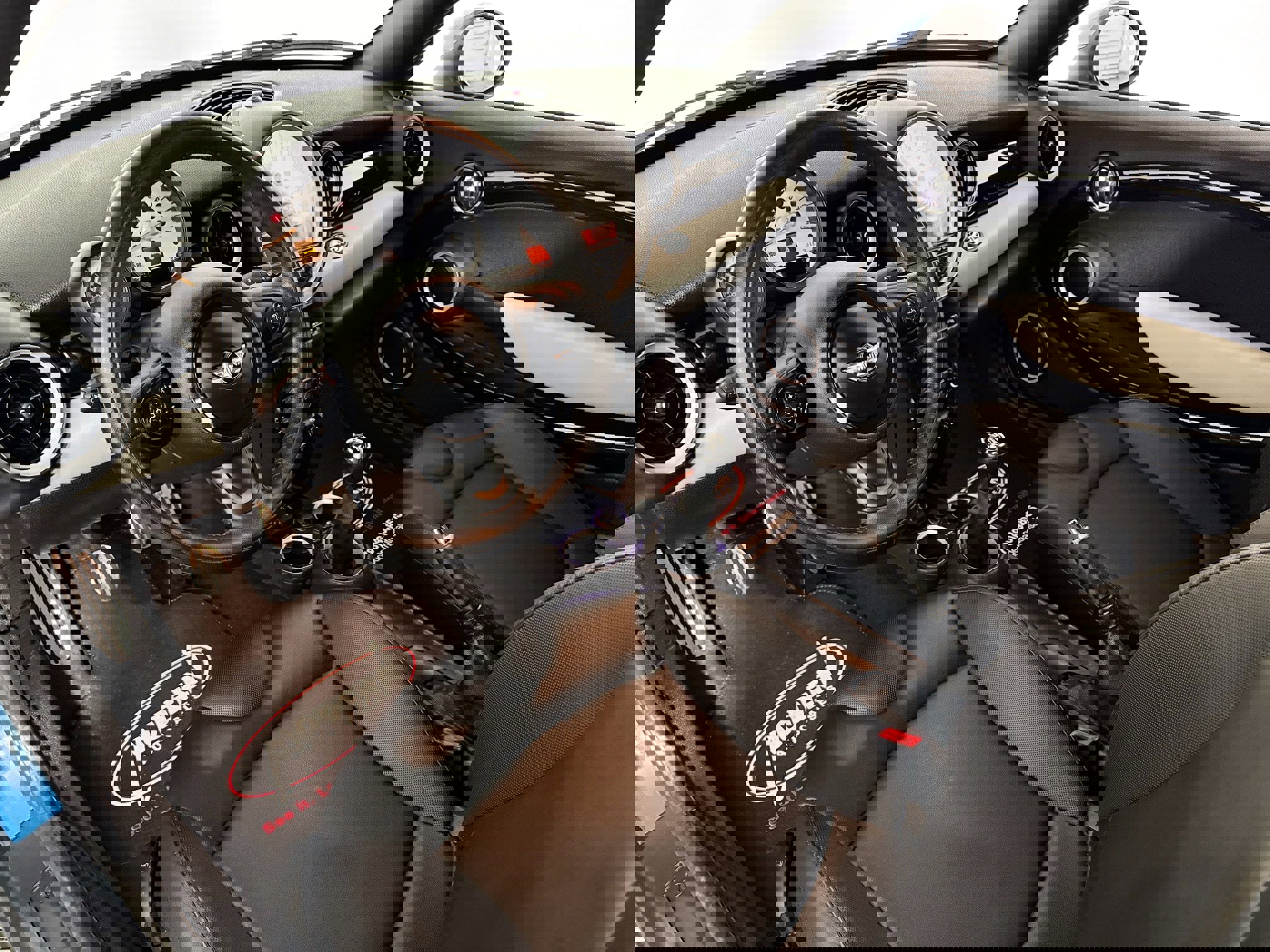 Used 2013 MINI Cooper Roadster S FWD image 14