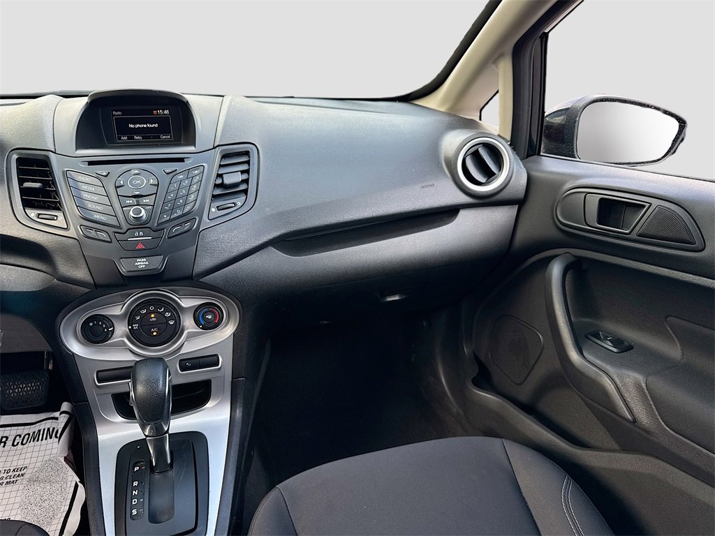 Used 2018 Ford Fiesta SE image 23