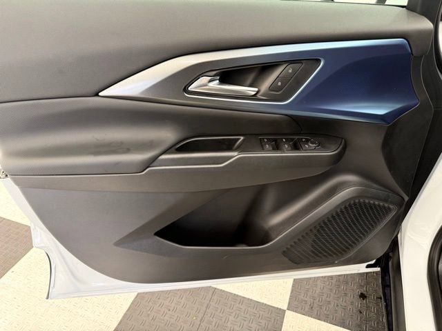 New 2026 Chevrolet Equinox EV LT AWD/4WD image 14