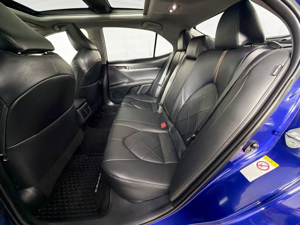 Used 2018 Toyota Camry L image 23