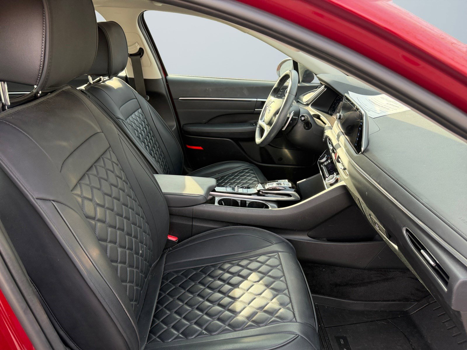 Used 2023 Hyundai Sonata Limited w/ Preferred Accessory Package image 18