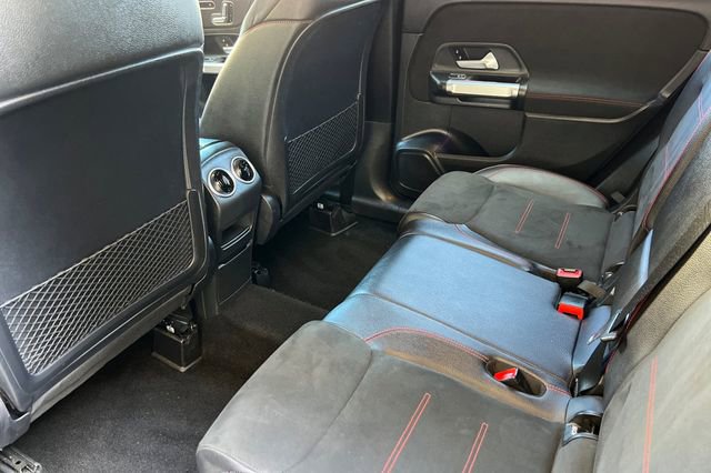 Used 2024 Mercedes-Benz GLB 250 image 13