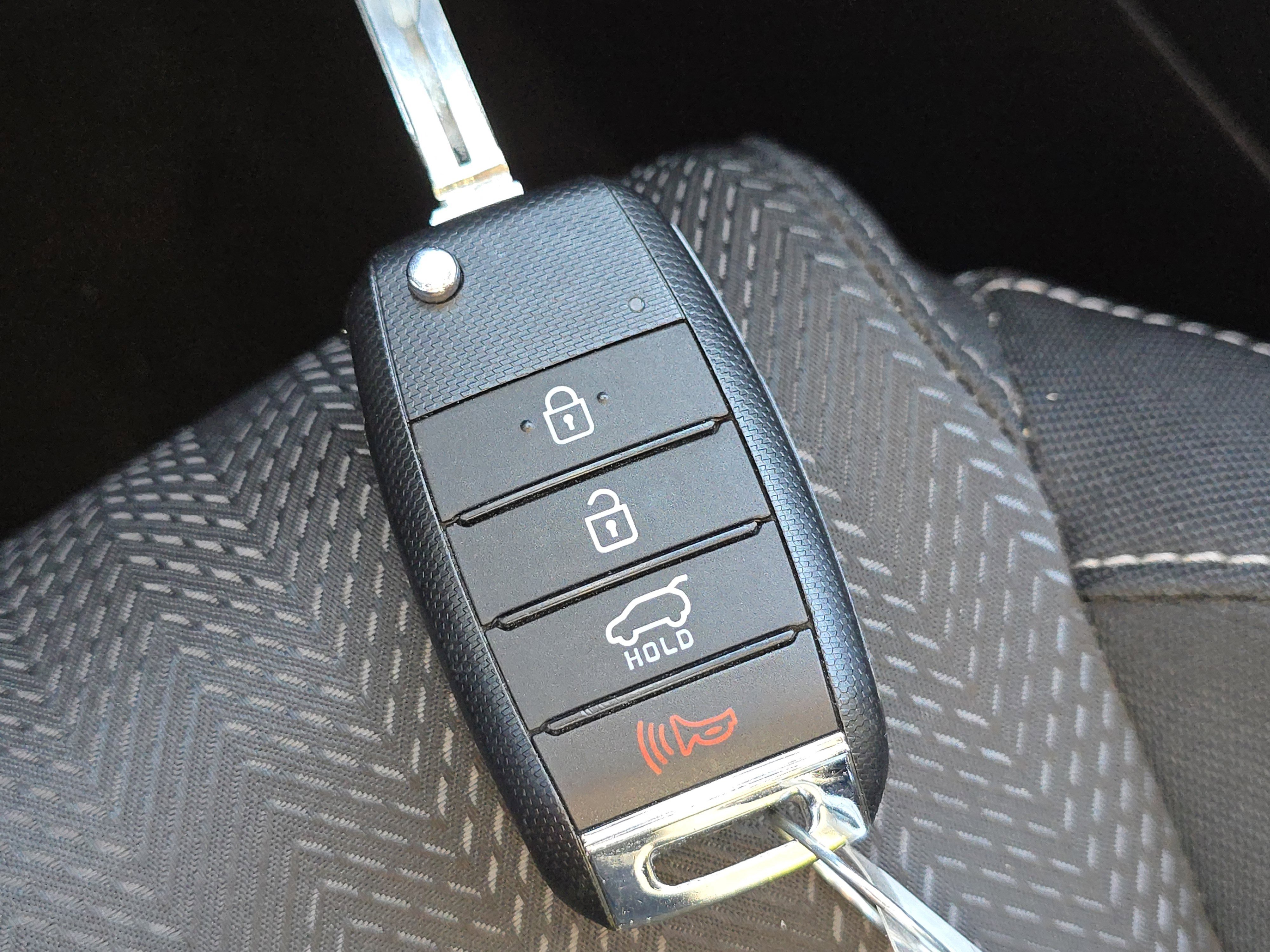 Used 2020 Kia Sportage LX image 28