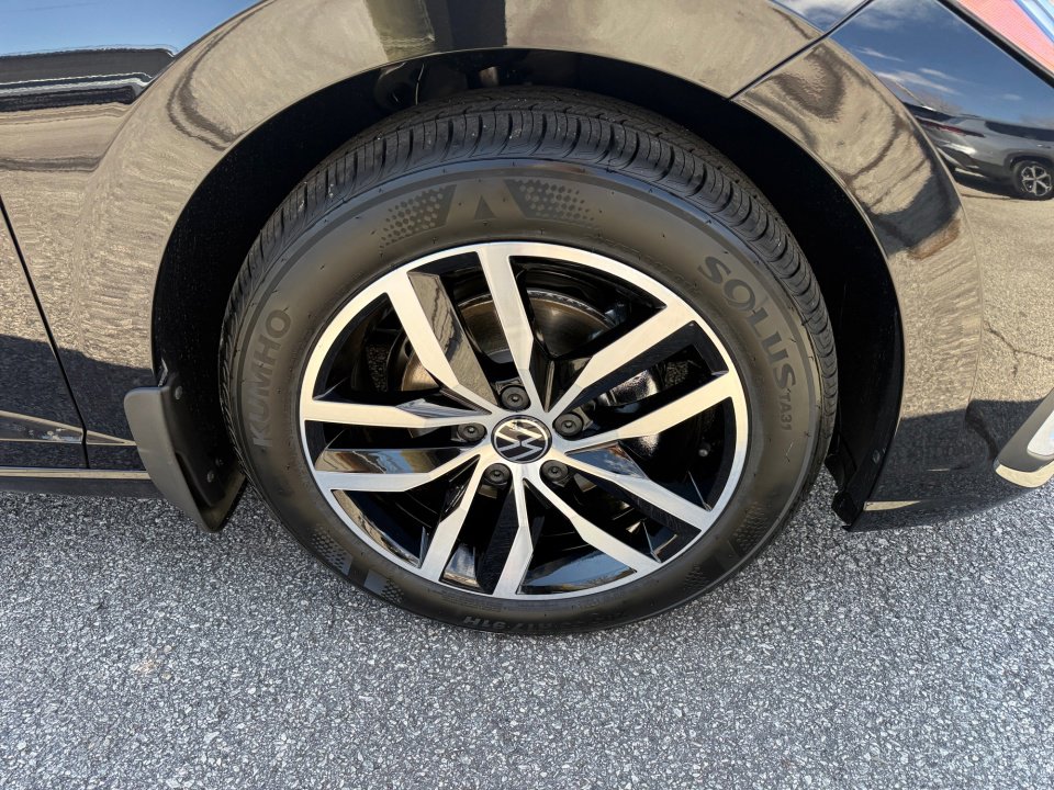 New 2026 Volkswagen Jetta SE image 25