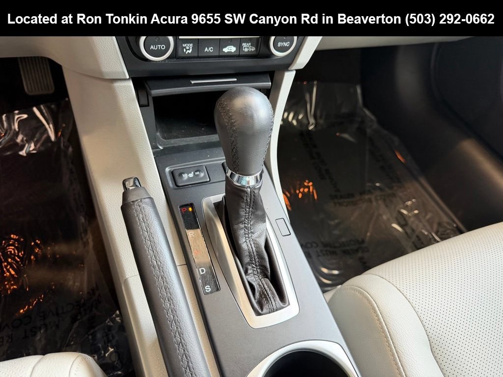 Used 2017 Acura ILX FWD image 26