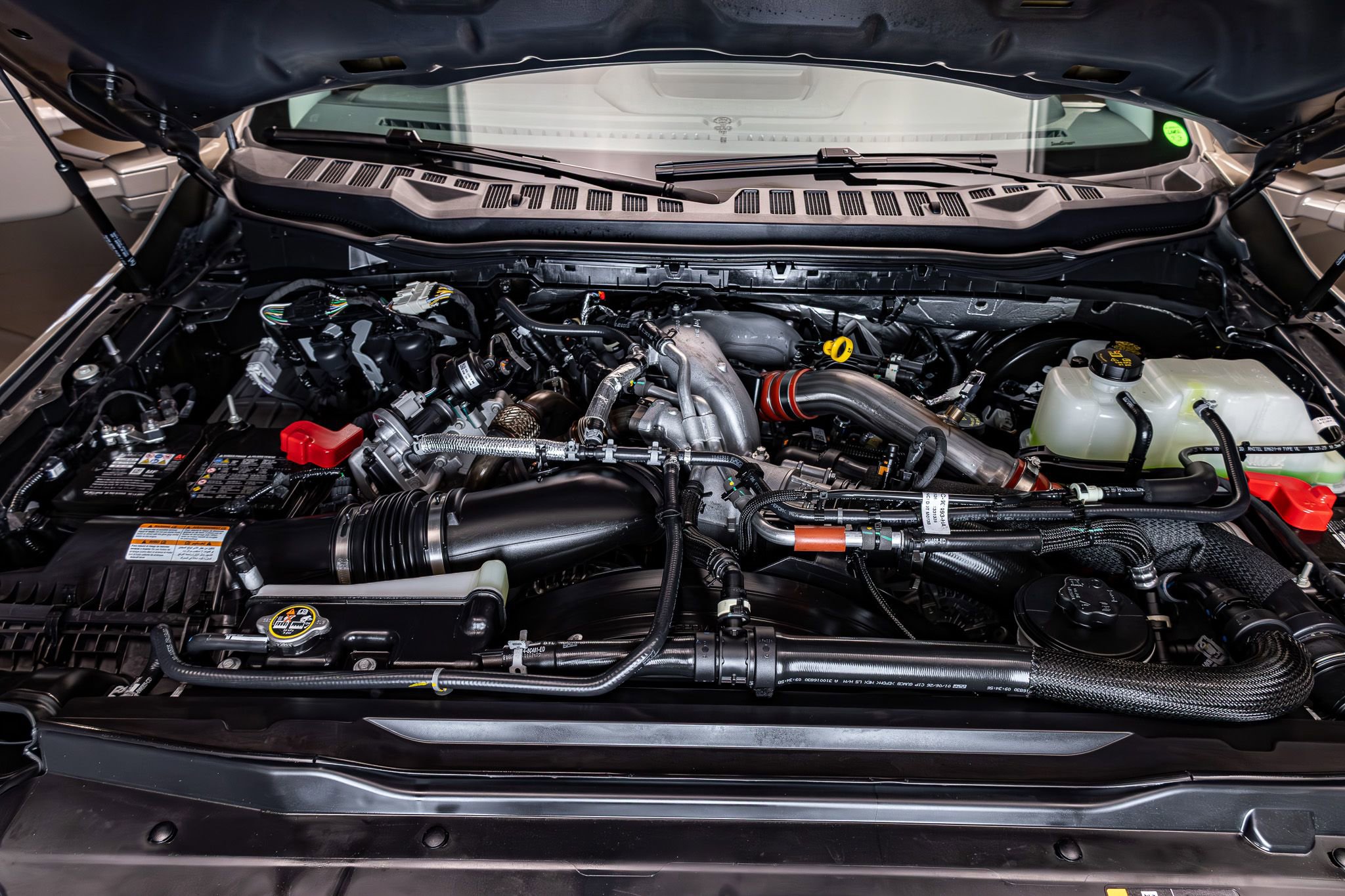 Used 2026 Ford F250 Lariat w/ Lariat Premium Package image 32