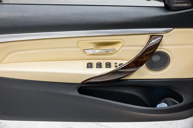 Used 2017 BMW 430i Convertible image 22