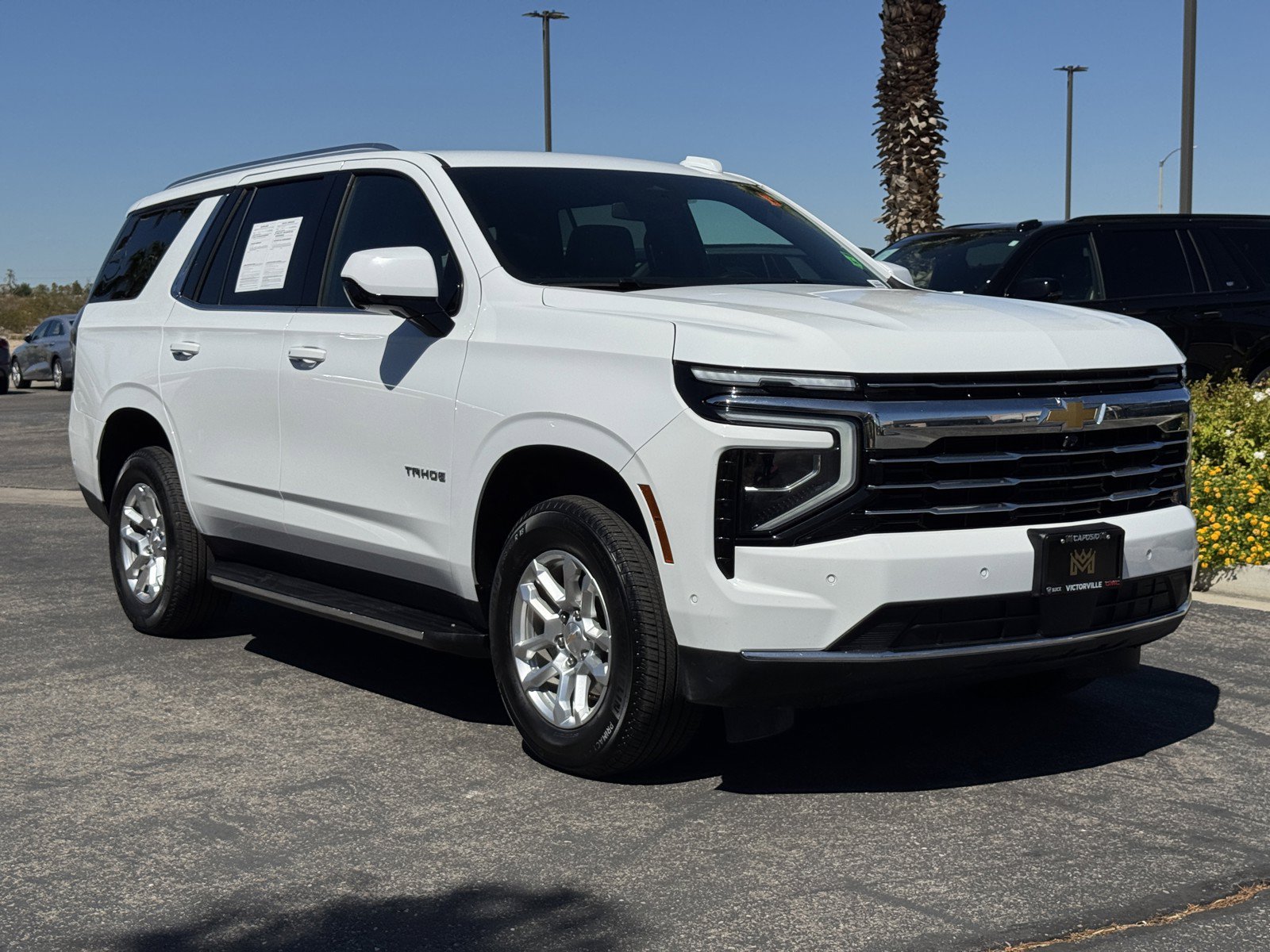 Used 2025 Chevrolet Tahoe LT RWD image 1