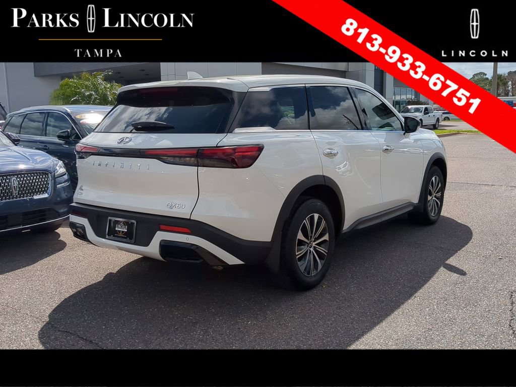 Used 2025 INFINITI QX60 Pure image 4