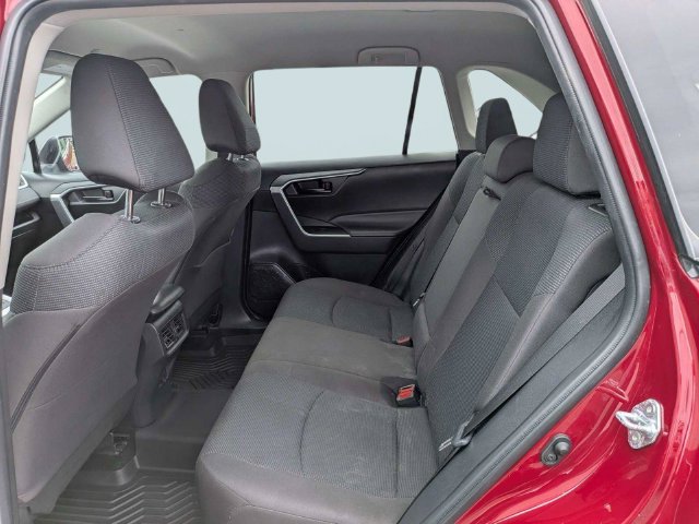 Used 2025 Toyota RAV4 LE FWD image 13
