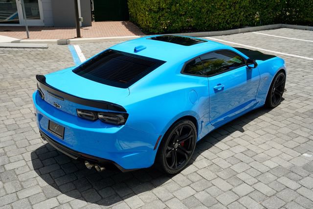 Used 2022 Chevrolet Camaro SS RWD image 28