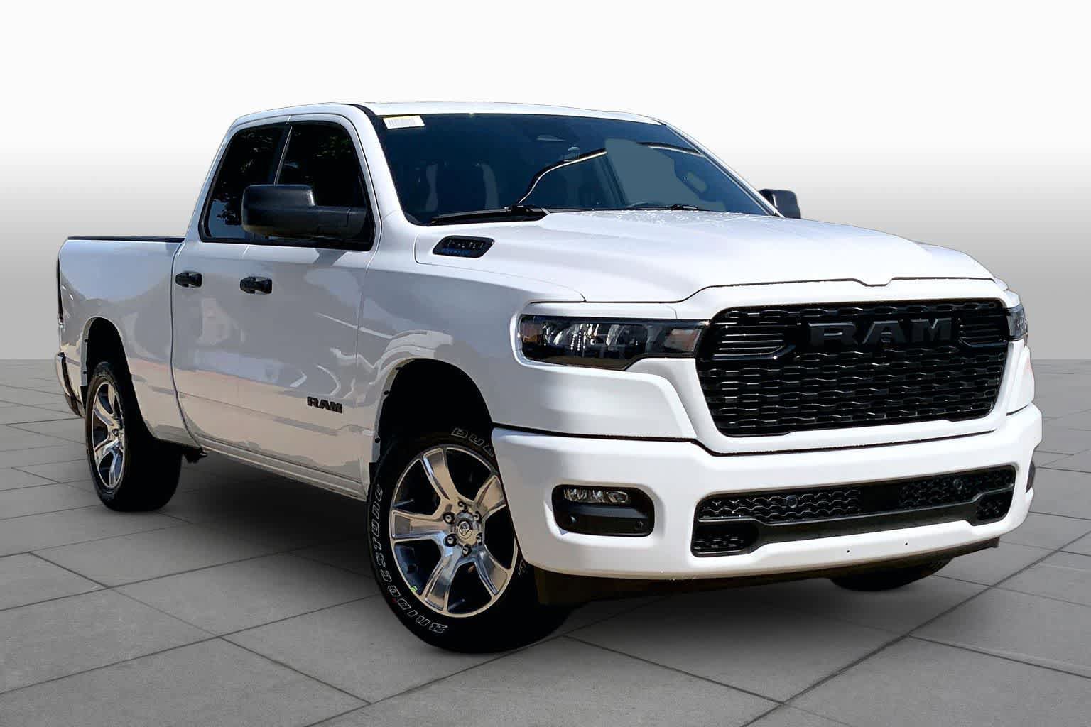 New 2026 RAM 1500 Express RWD image 2