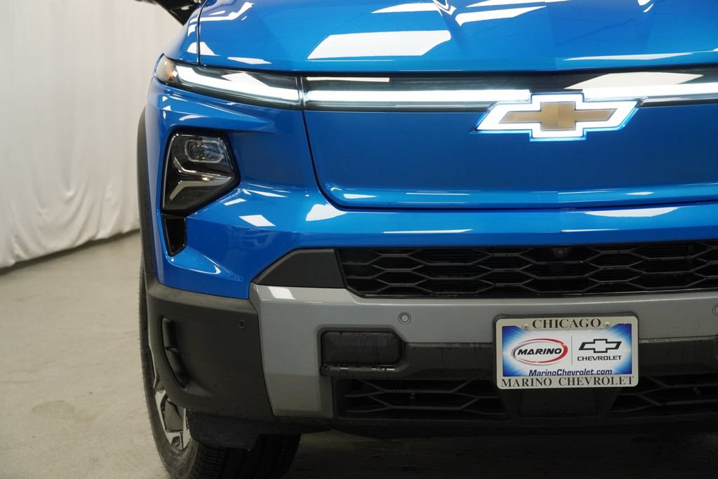 New 2026 Chevrolet Silverado EV LT AWD/4WD image 31