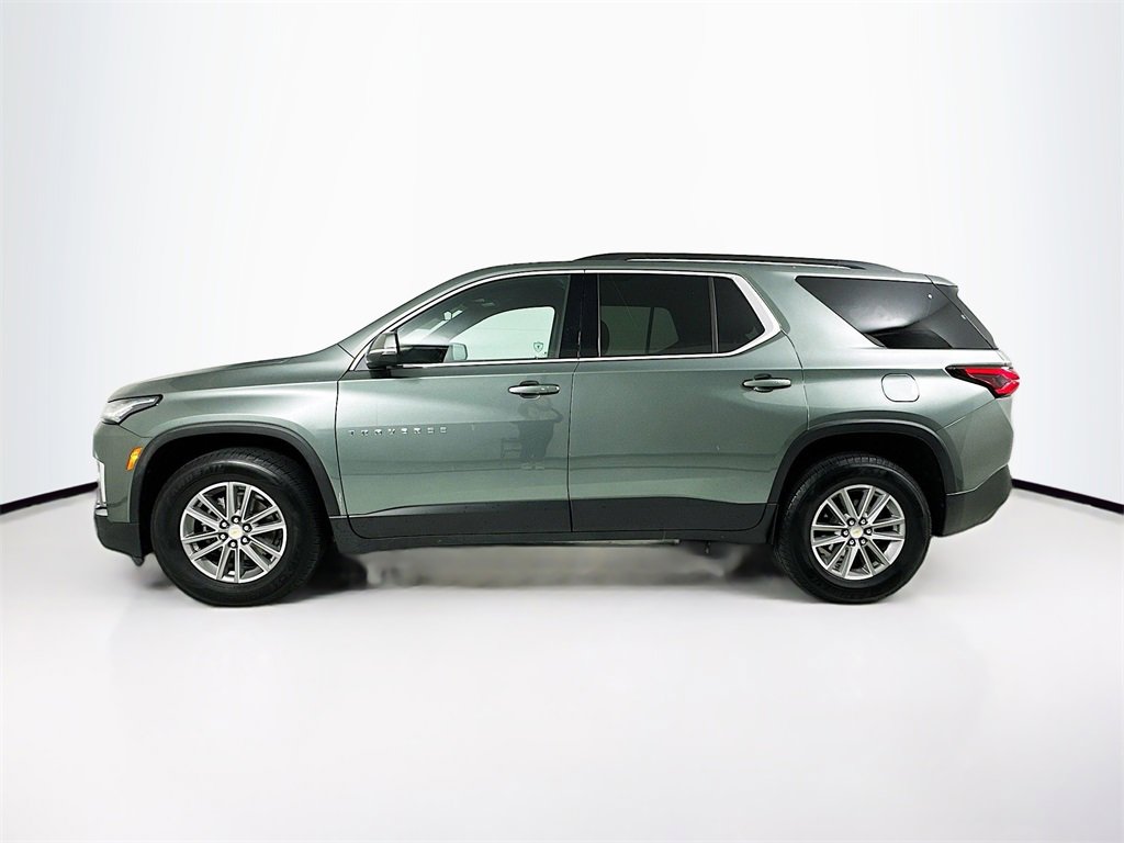 Used 2023 Chevrolet Traverse LT image 8