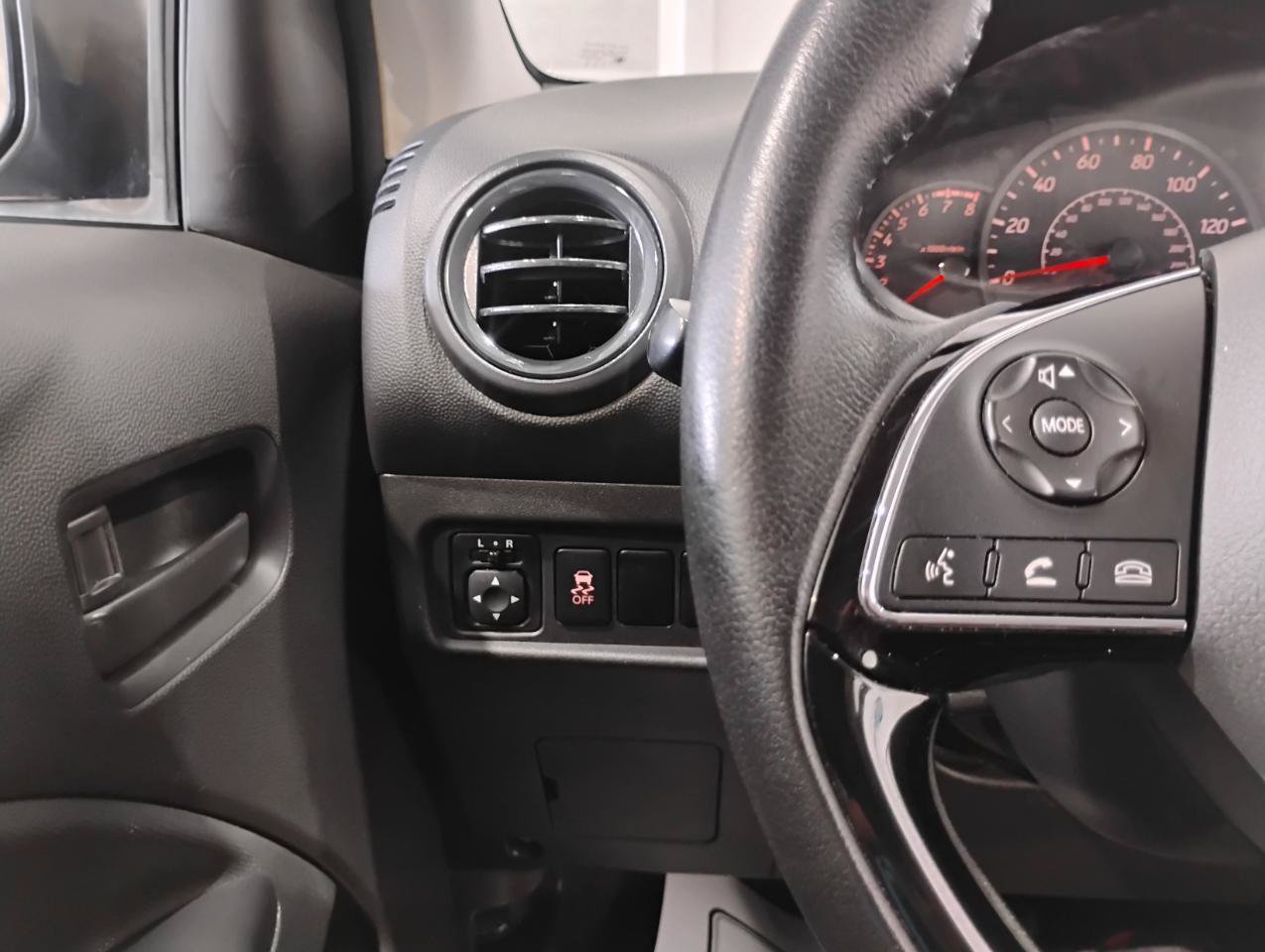 Used 2018 Mitsubishi Mirage G4 ES FWD image 39