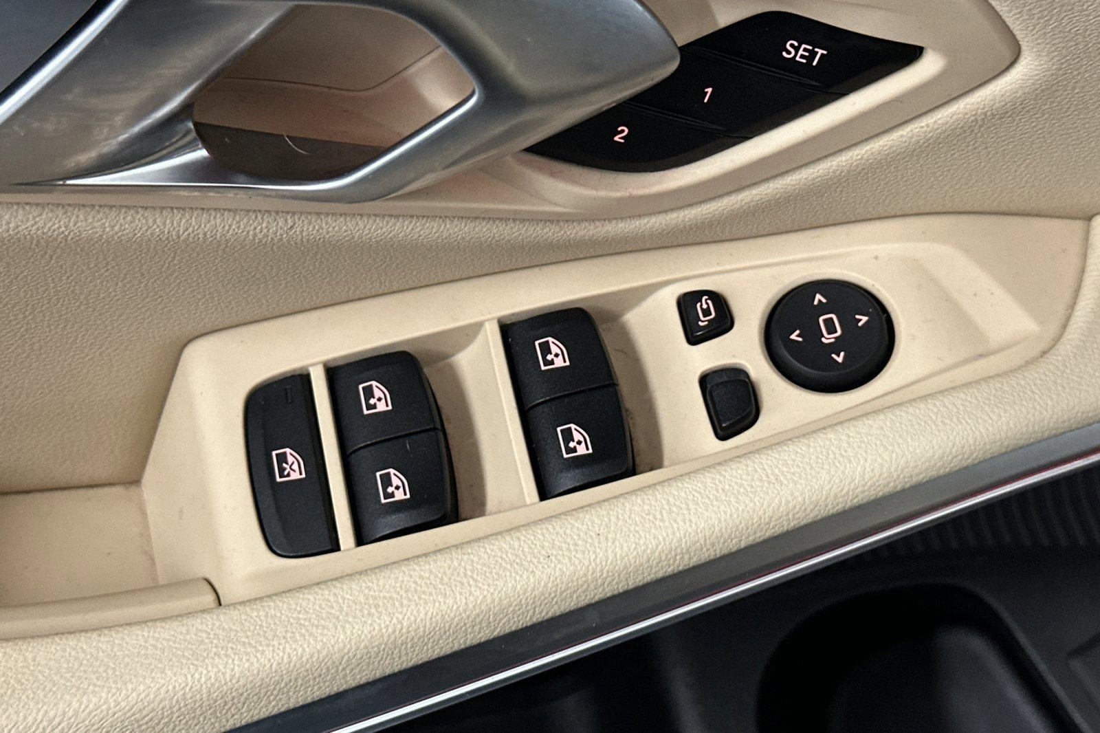 Certified 2023 BMW 330i Sedan w/ Driving Assistance Package image 13