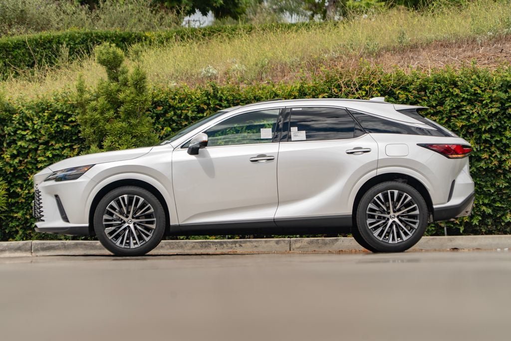 New 2026 Lexus RX 350 Premium Plus w/ Convenience Package FWD image 6
