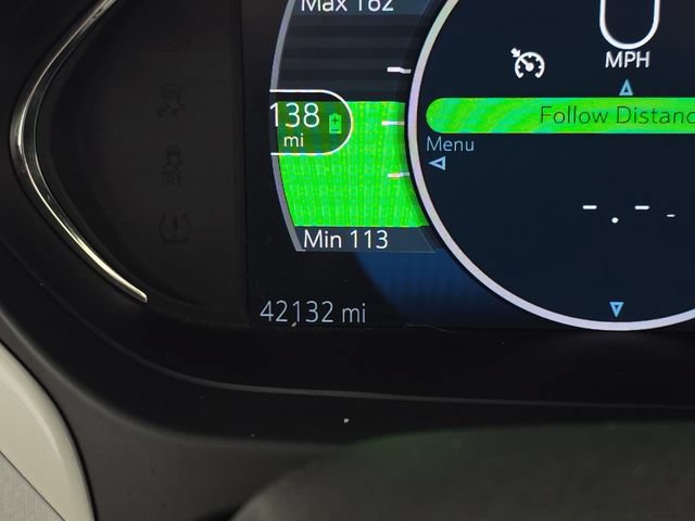 Used 2019 Chevrolet Bolt Premier w/ Infotainment Package FWD image 17