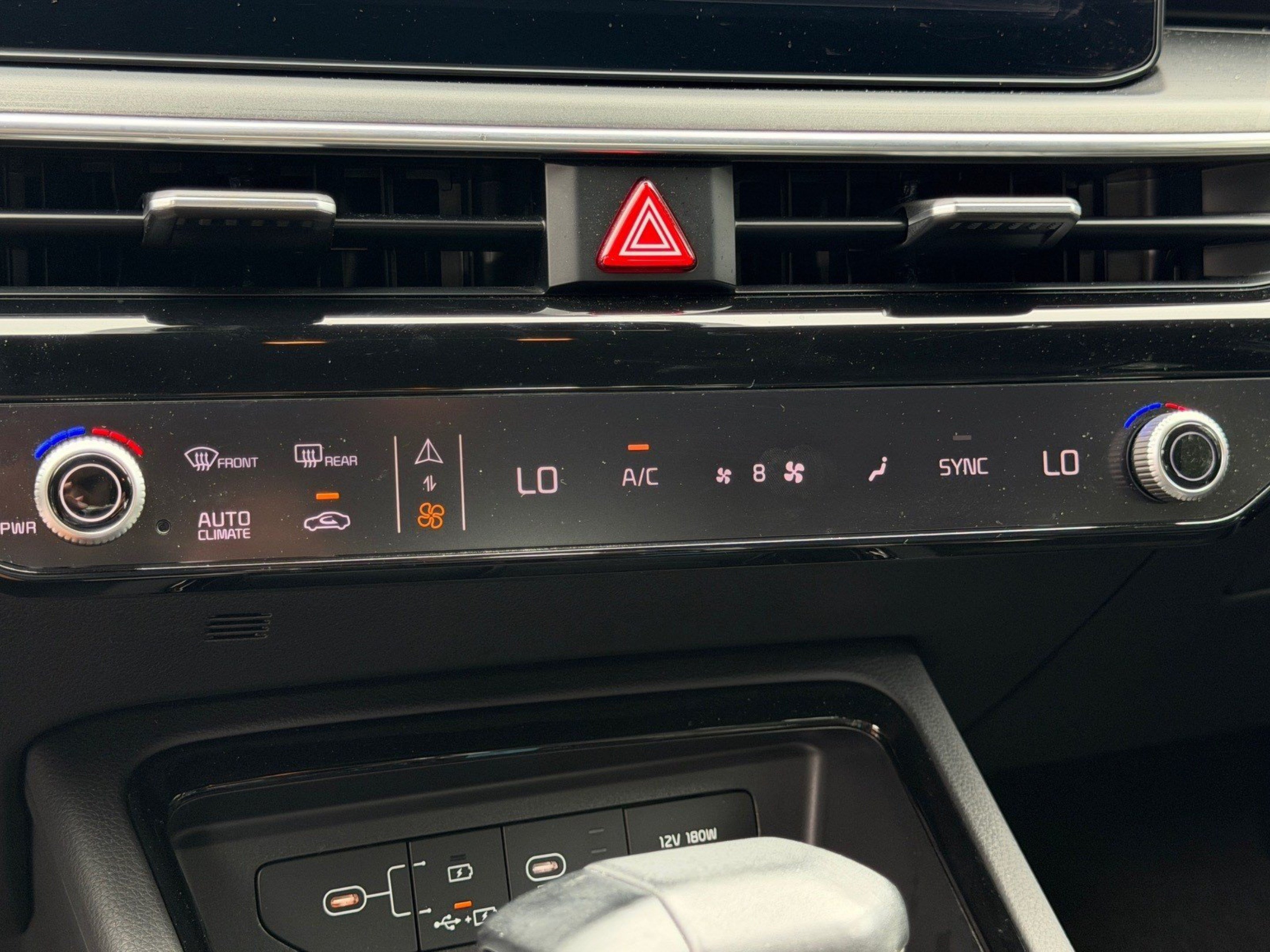 Certified 2025 Kia K5 GT-Line AWD/4WD image 30
