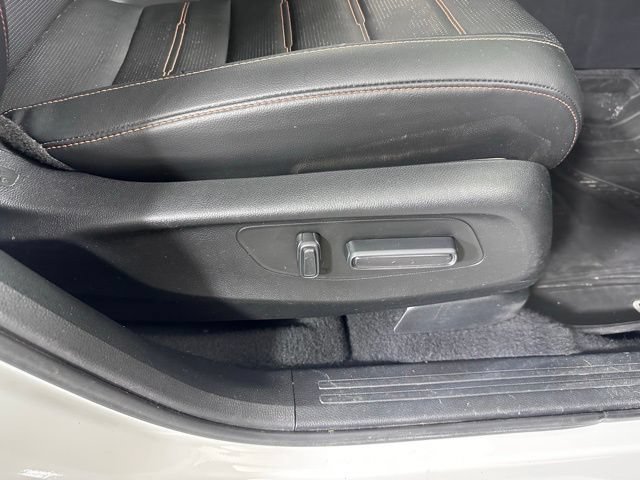 Used 2023 Honda CR-V Sport Touring image 11