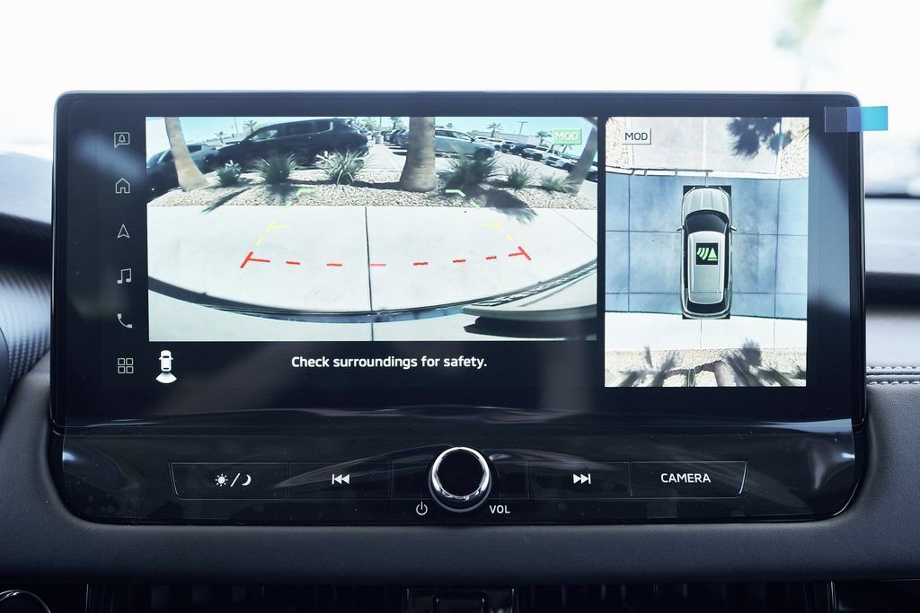 Used 2025 Mitsubishi Outlander SE image 50