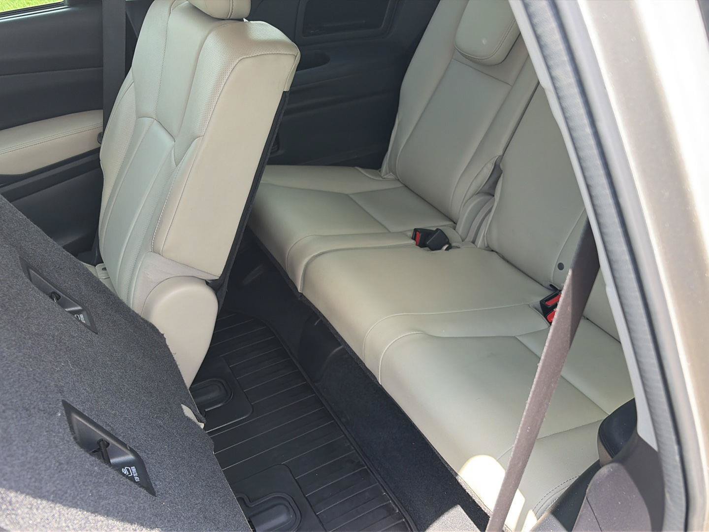 Used 2019 Subaru Ascent Limited AWD/4WD image 14