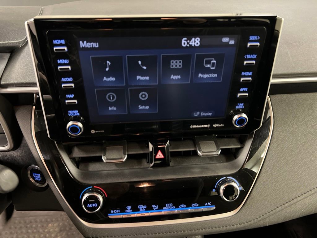 Used 2022 Toyota Corolla XSE FWD image 9