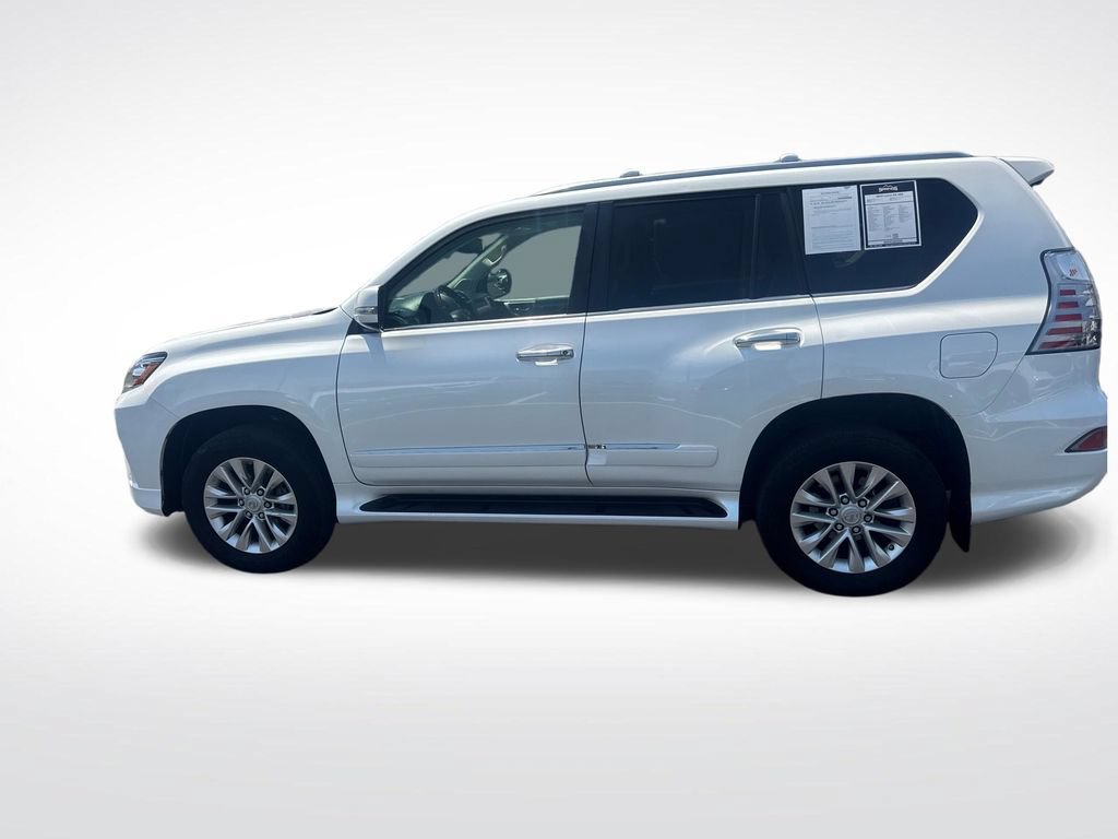 Used 2019 Lexus GX 460 AWD/4WD image 3