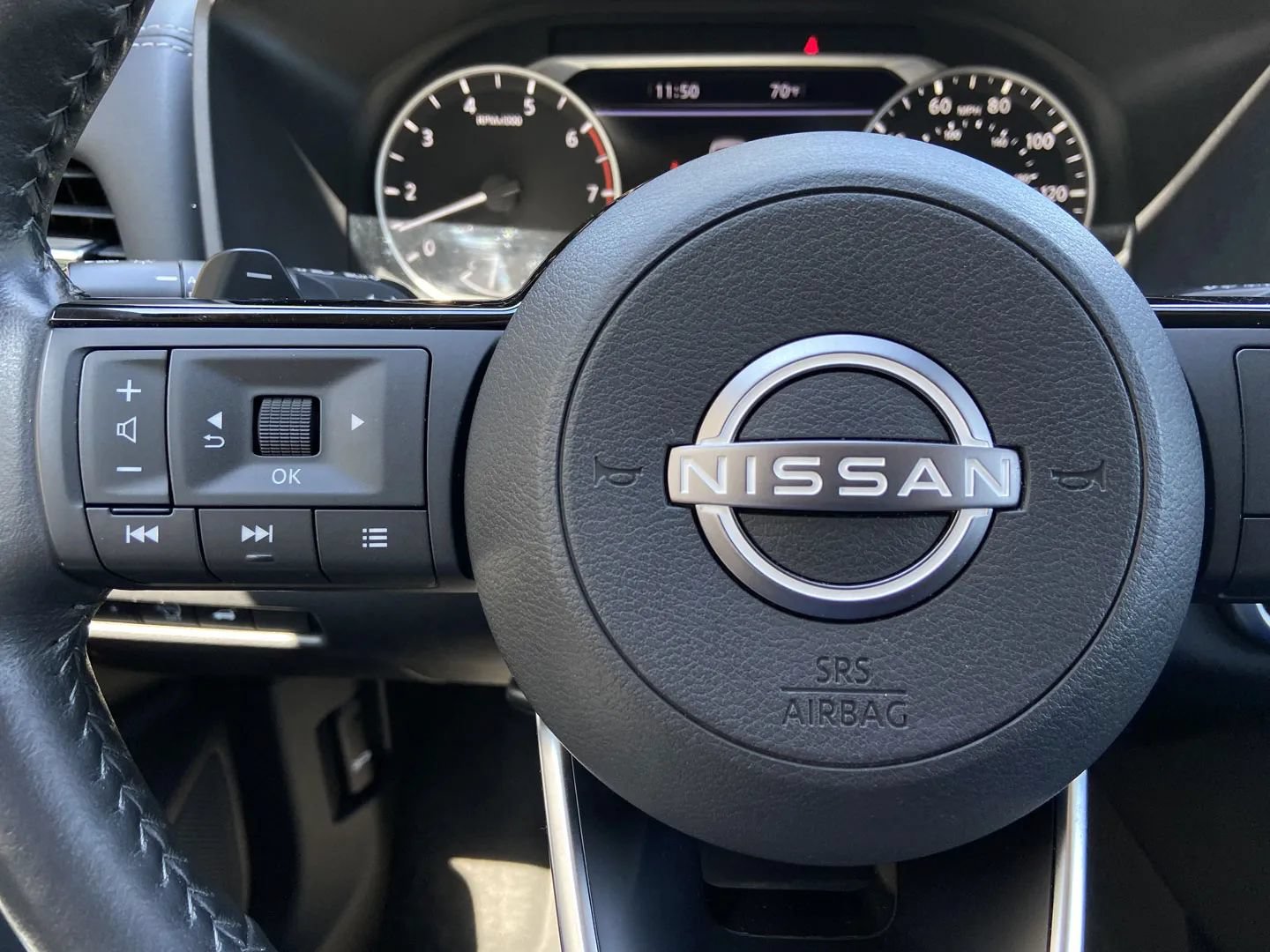 Used 2023 Nissan Rogue SL w/ SL Premium Package AWD/4WD image 16