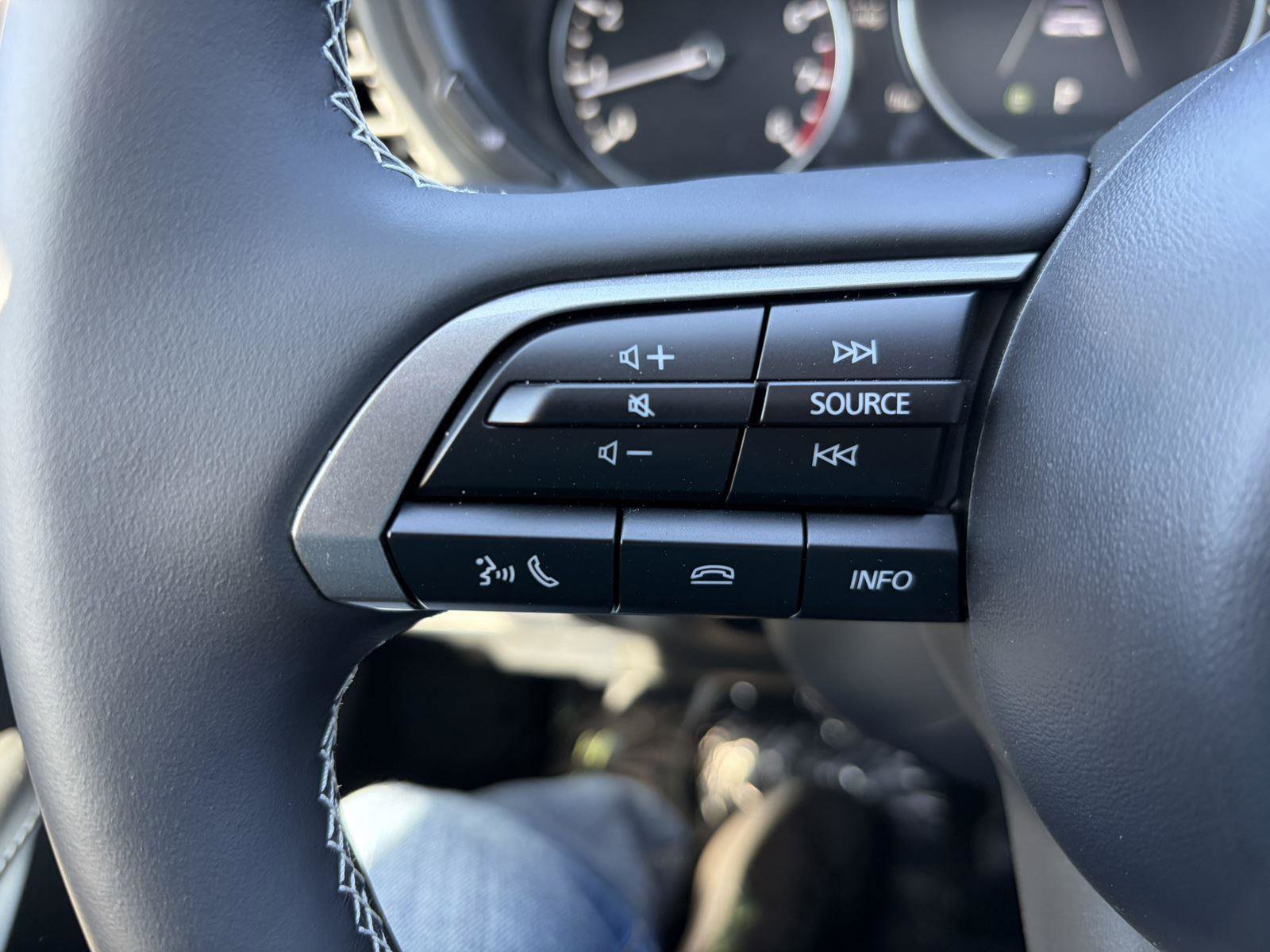 New 2026 MAZDA CX-30 Aire Edition image 25