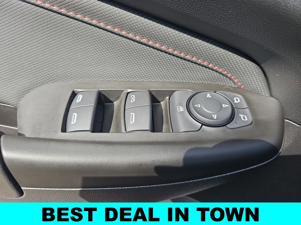 Used 2025 Chevrolet TrailBlazer RS w/ Driver Confidence Package image 27