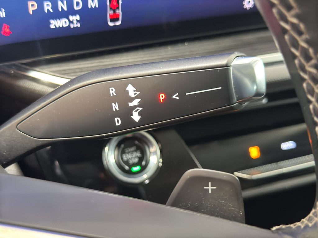 Used 2024 Buick Envision Preferred AWD/4WD image 26