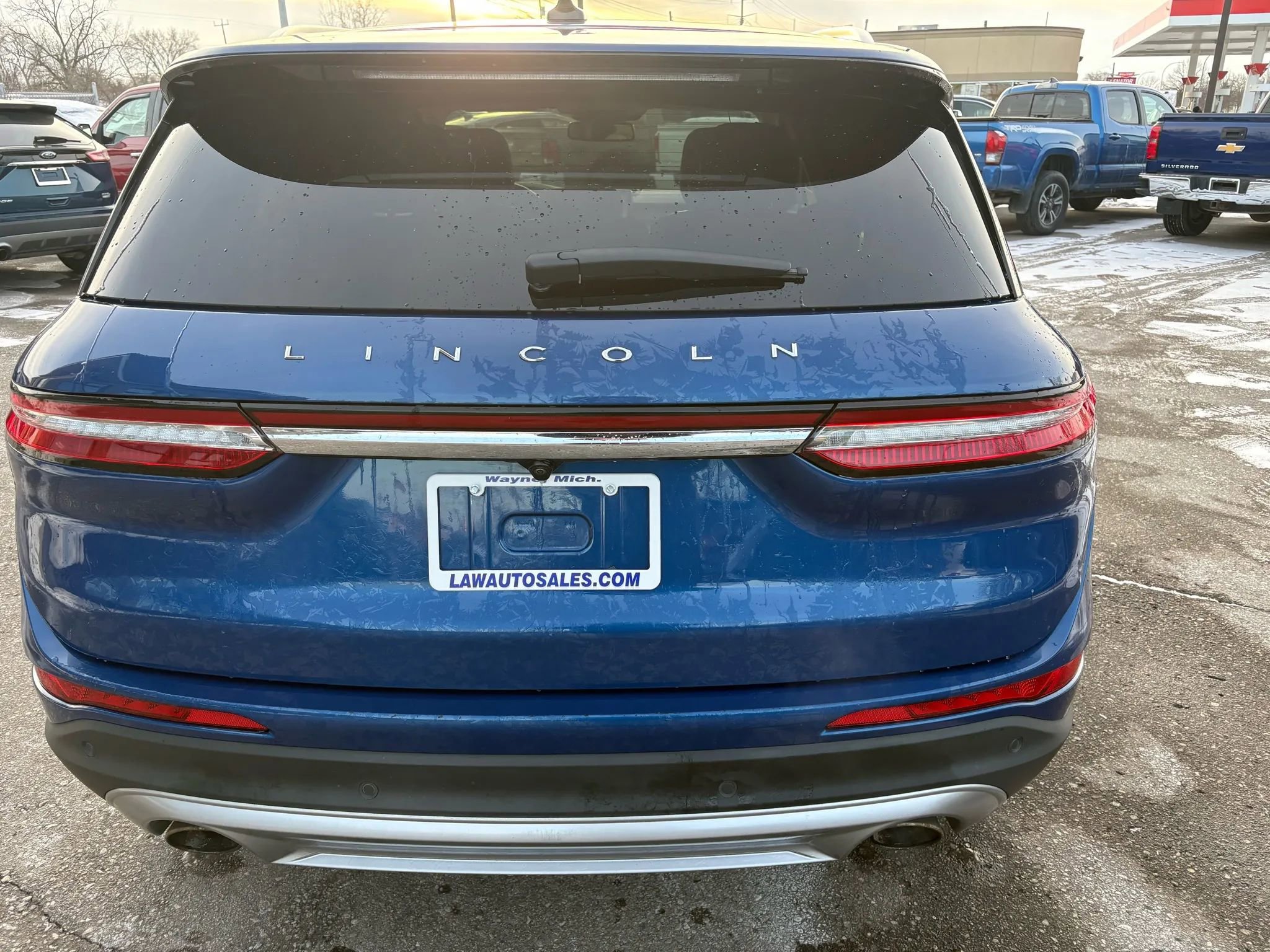 Used 2020 Lincoln Corsair Sport Utility 4D w/ Equipment Group 101A image 6