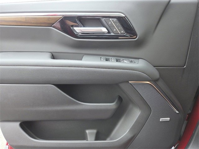 New 2026 Chevrolet Suburban High Country image 37
