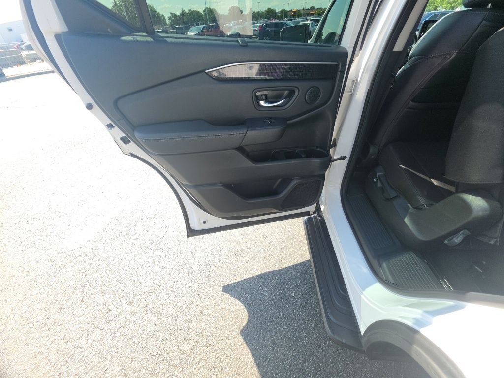 Certified 2023 Honda Pilot Elite image 26