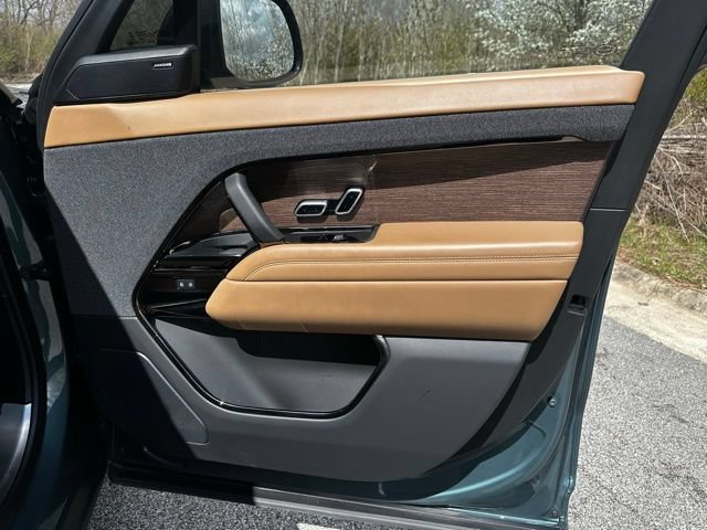 Certified 2024 Land Rover Range Rover Sport SE AWD/4WD image 16
