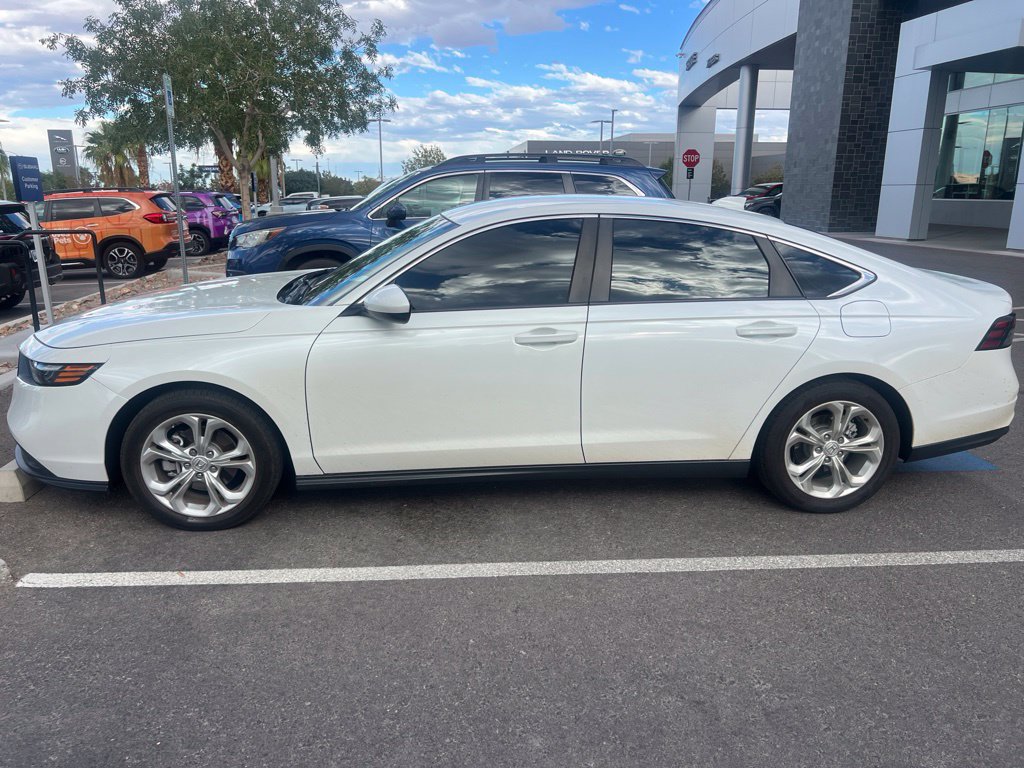 Used 2023 Honda Accord LX image 32
