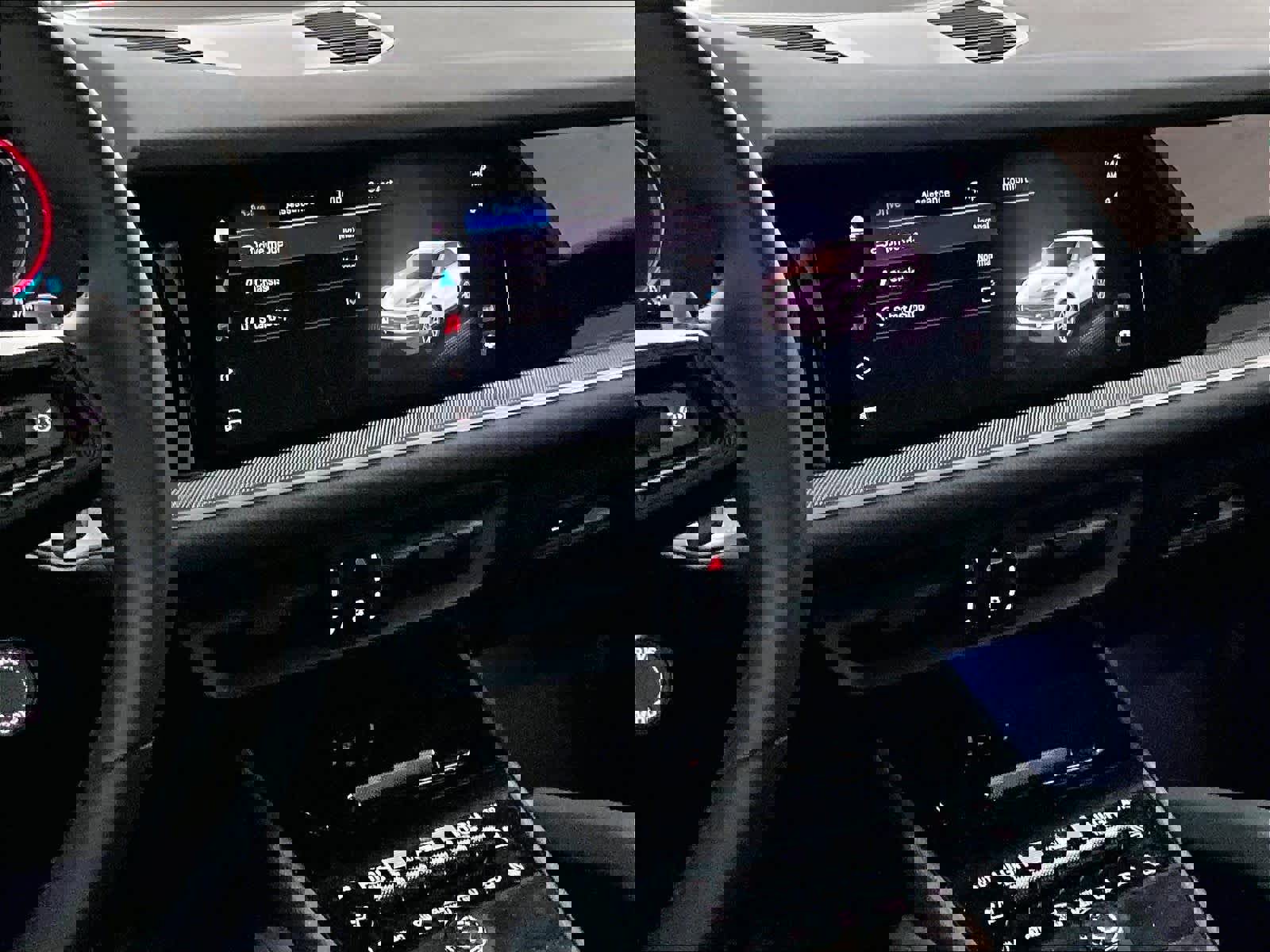 Used 2025 Porsche Cayenne image 9